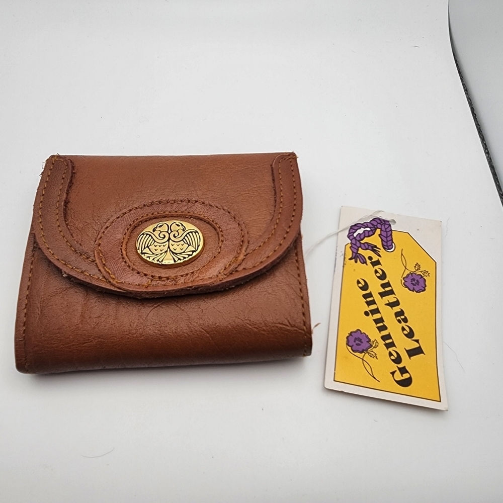 Vintage NWT Genuine Leather Brown Trifold Wallet